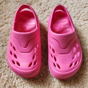 EVA CLOG - Toddler Pink Girl Clogs with Strap Made In The USA Size 6 NWOT